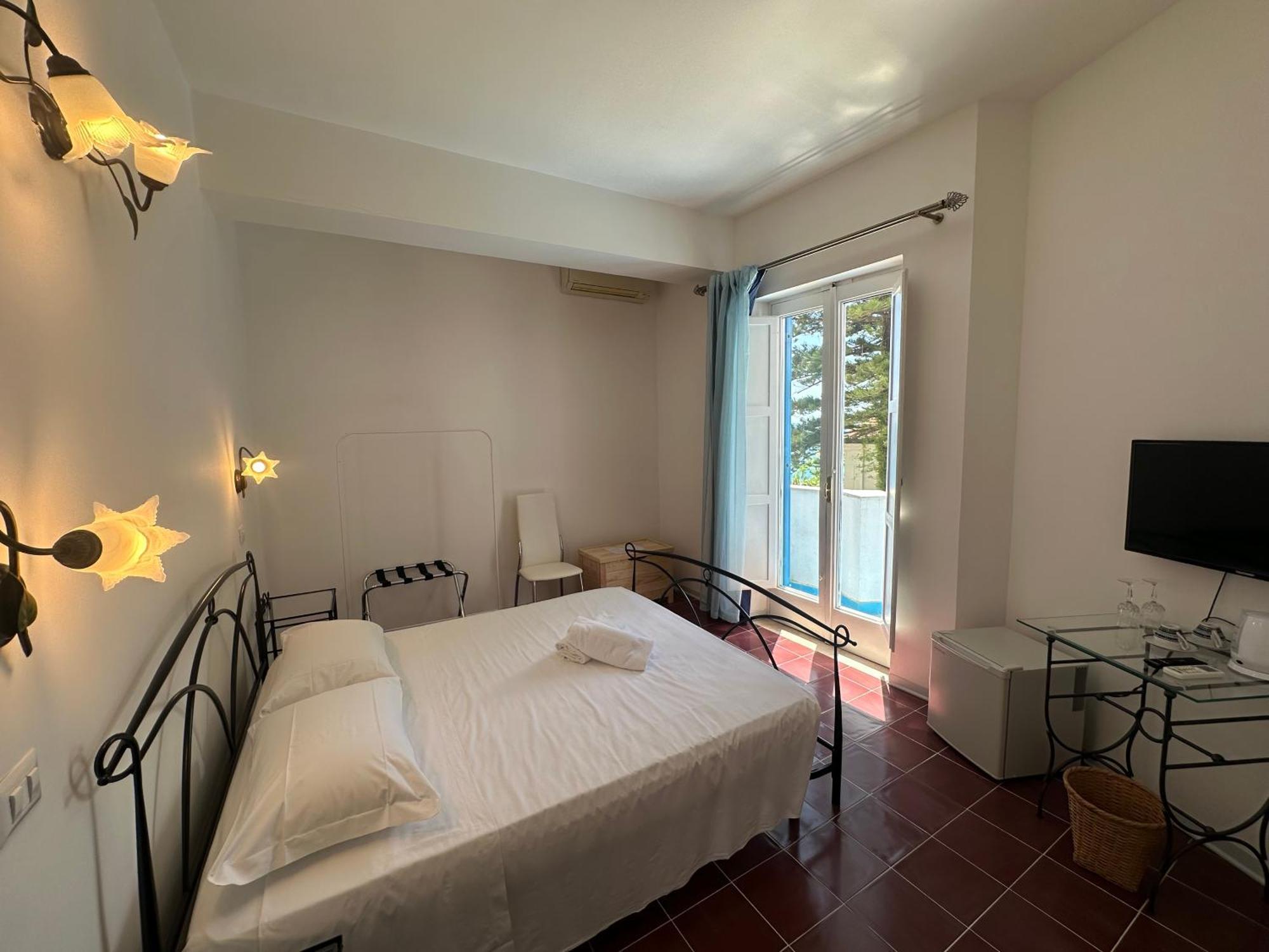 Hotel Rada Azzurra Amalfi Zewnętrze zdjęcie