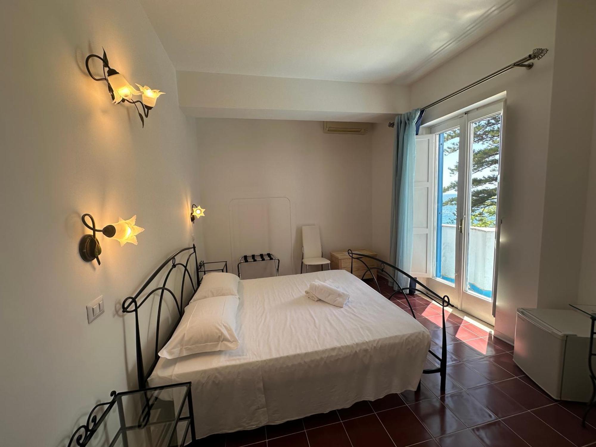 Hotel Rada Azzurra Amalfi Zewnętrze zdjęcie